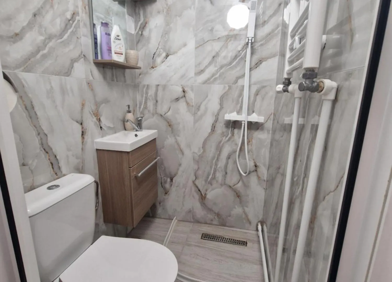 13Pacate By Elprofesor Apartment Bucharest